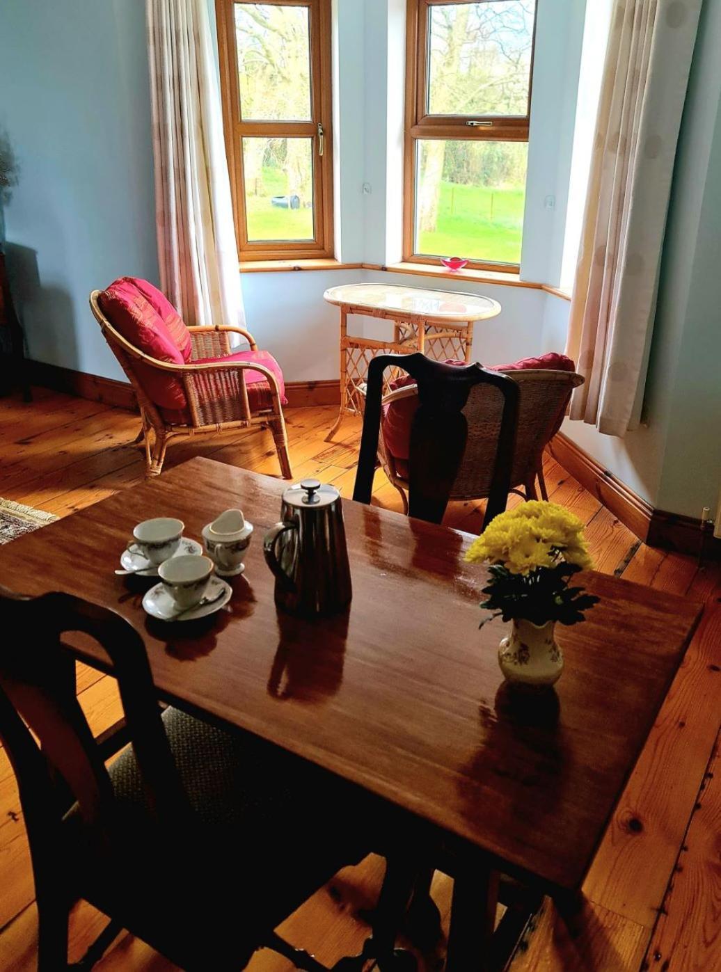 The Garden Gates Guest Accommodation Castlebar Eksteriør bilde